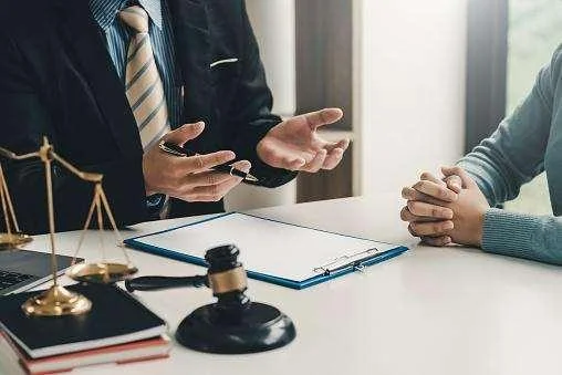 Understanding the Costs of Hiring a Lawyer: A Simple Guide