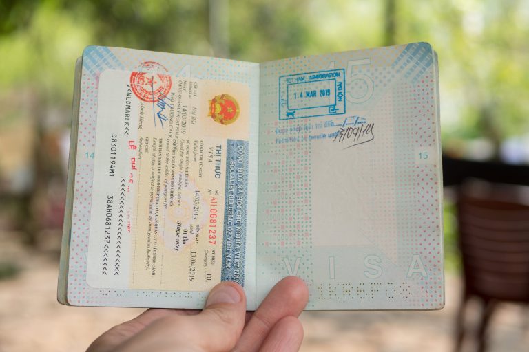 Complete Guide to Obtaining a Vietnam Visa for Albanian and French Citizens